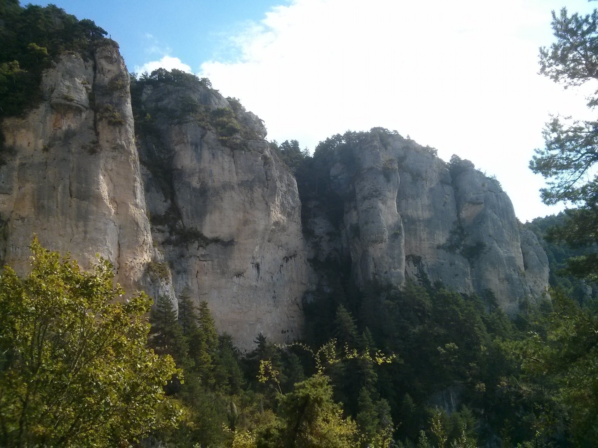 Was gibt es schöneres als in den Ferien zu klettern in der Tarn Schlucht in Frankreich.